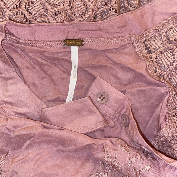 Free People Dusty Rose Embroidered Crochet Lace Waffle Knit Thermal Blouse Top - Picture 7 of 9